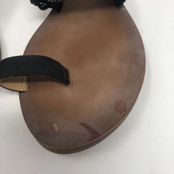 Lucky Brand | Baheeti Sandals in Black & Cream 6 - Picture 9 of 9